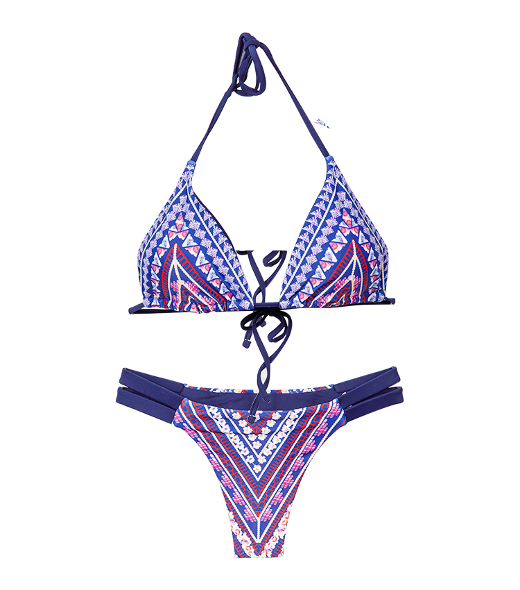 Neckholder-Bikini mit buntem Boho-Print